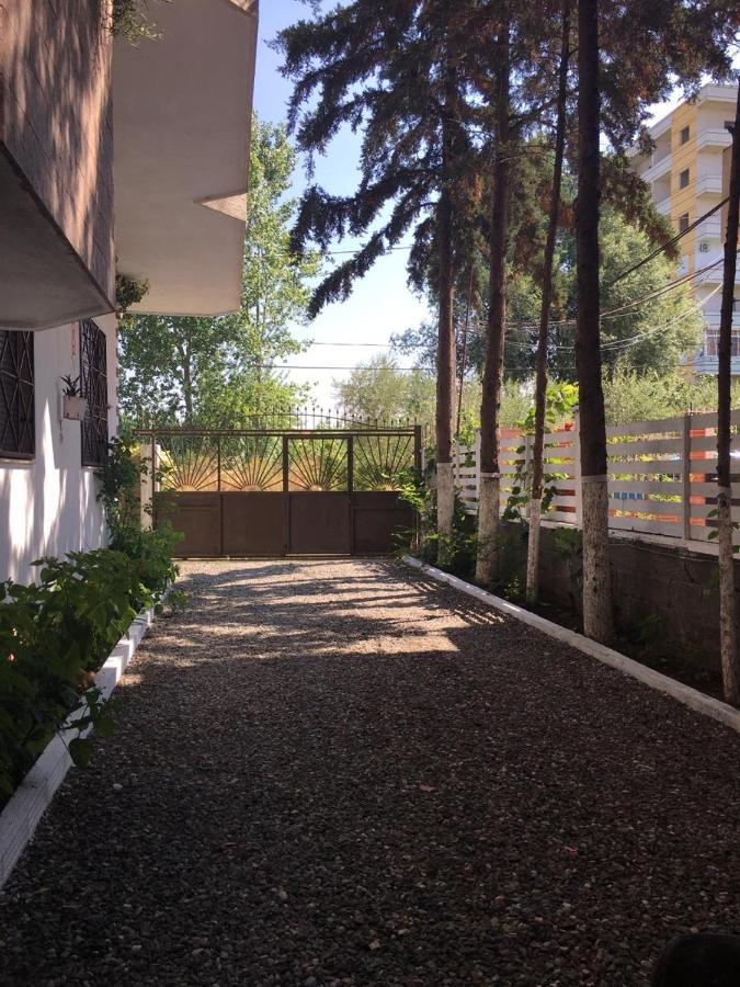 Tafilaj Apartments Durres Luaran gambar