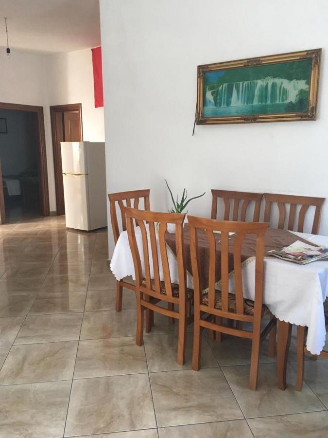 Tafilaj Apartments Durres Luaran gambar